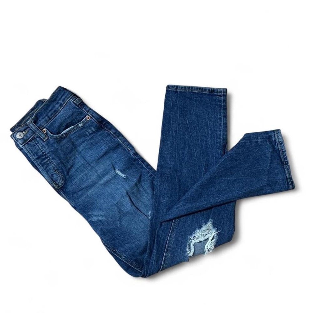 Old Navy Extra High Rise Sky-Hi Straight Leg Distressed Blue Jeans